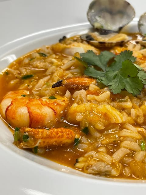Lisbon: Market Experience & Cooking Class - Meeting the food of Lisbon at Algés Market