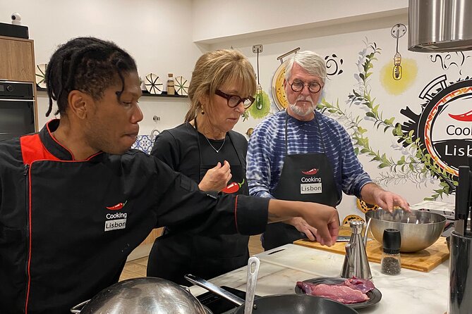 Lisbon Portuguese Cooking Class with 3-Course Dinner - The chefs make the difference