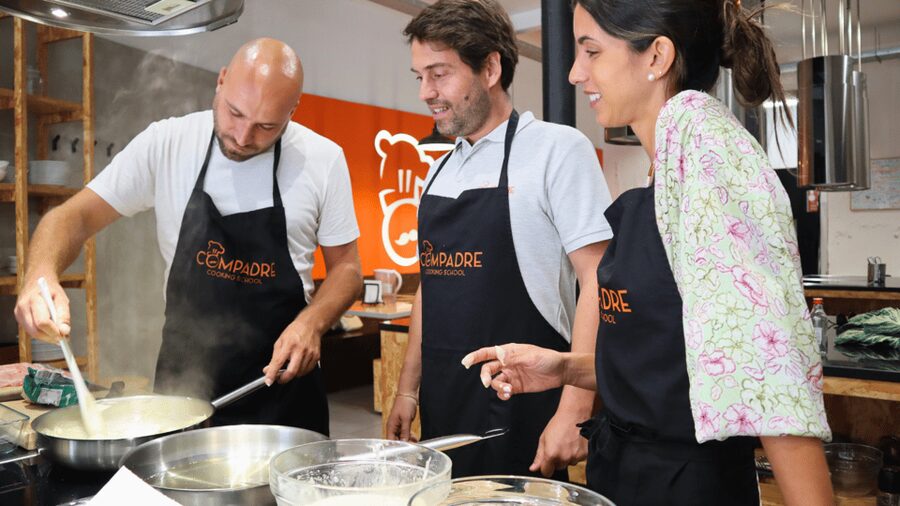 Lisbon: Portuguese street food cooking class with Drinks - Practical timing and preparation