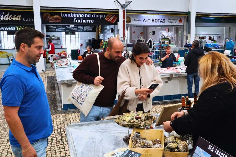 Lisbon: Setúbal Market and Wine tour with Cooking class - What the $117 price includes