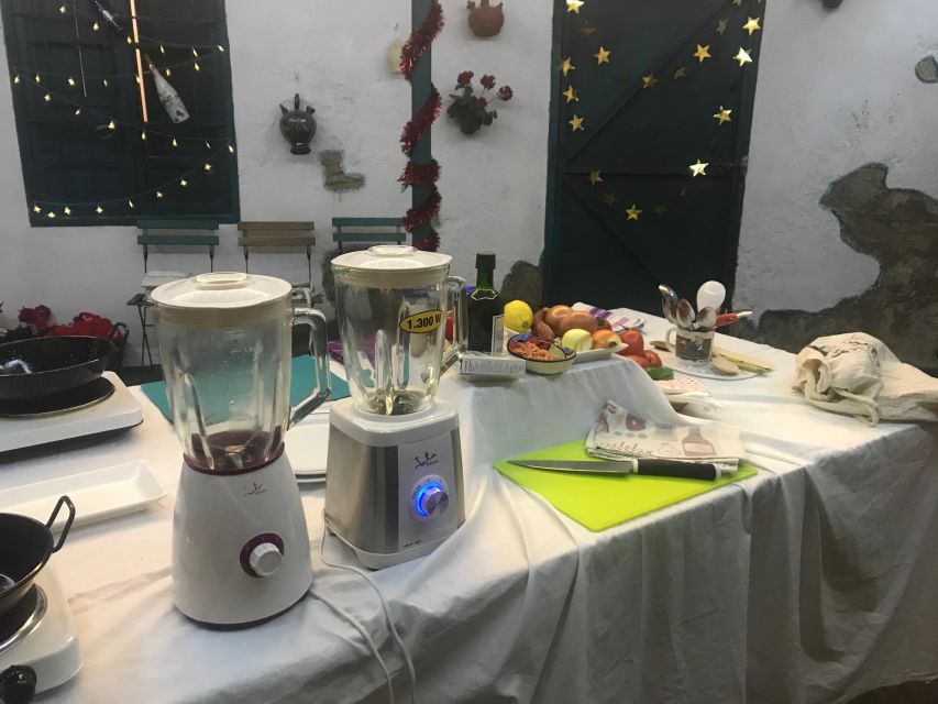 Local cooking class in Cordoba. Hands on: Salmorejo - Who Will Enjoy This Class Most