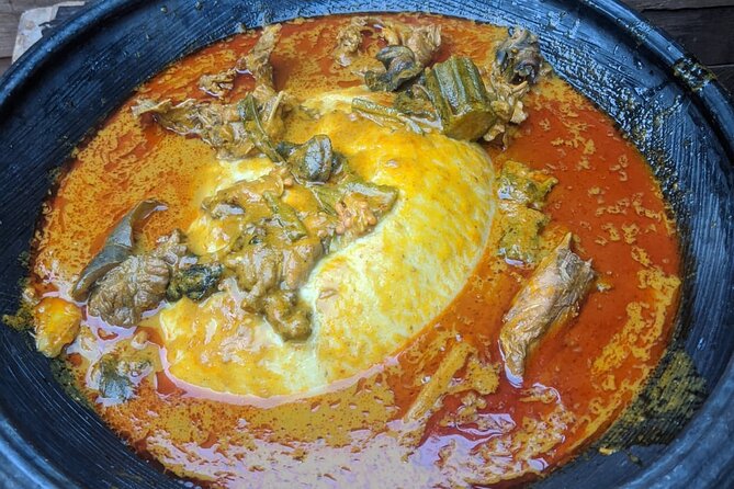 Local Ghanaian Cooking Class in Accra to help support wellness community center - Starting at the Global Wellness Mission in Accra