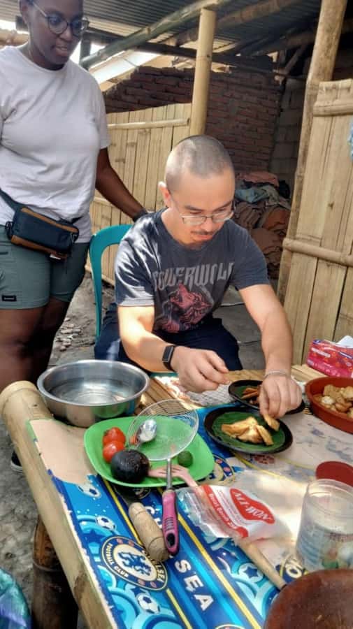 Lombok Traditional Pottery Experience and Village life - Who should book this experience?