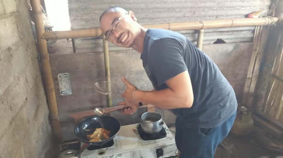 Lombok Traditional Pottery Experience and Village life - Final call: book it for connection, not speed