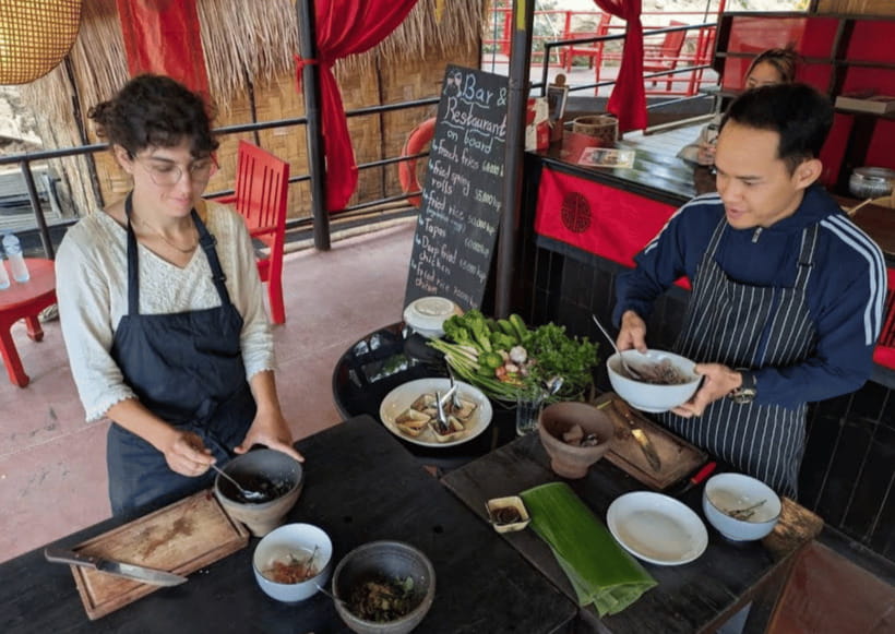 Luang Prabang: Mekong River Cooking Class with Hotel Pickup - Lunch with the Mekong as your dining room
