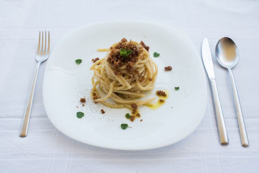 Lucca: Market and Cooking Class at a Local's Home - Timing your day in Lucca