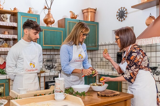 Lucca Walking Tour & Traditional Cooking Class with Wine - Shopping for ingredients like a local