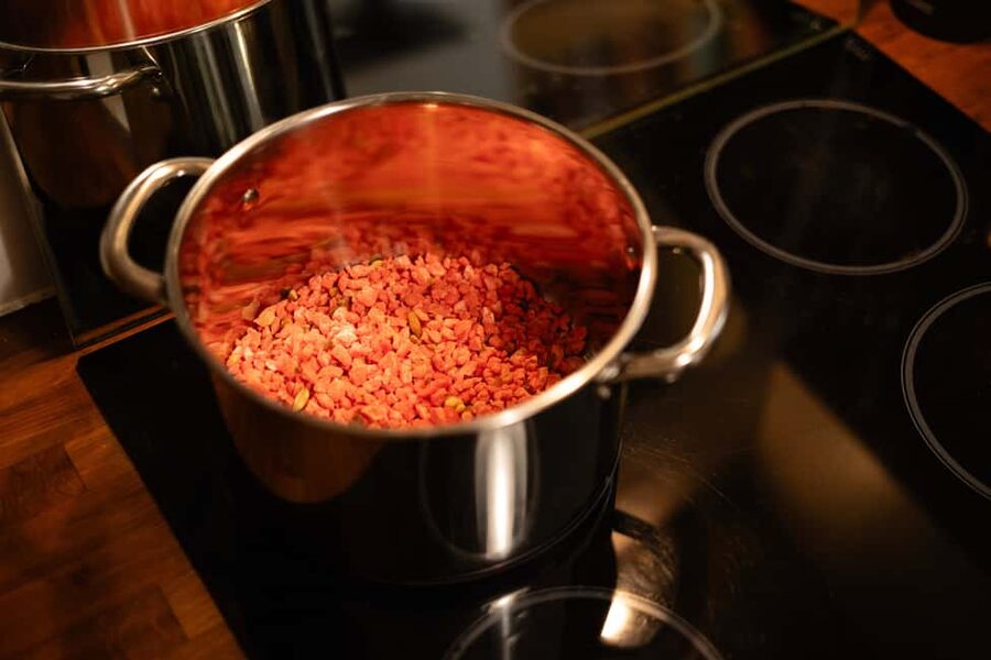 Lyon: Unique and friendly cooking class in the center with tasting - Practical timing and booking advice