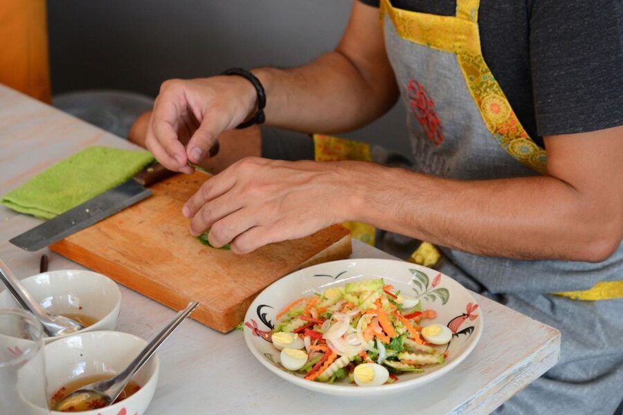 M.O.M COOKING CLASS - Why the group size changes the class