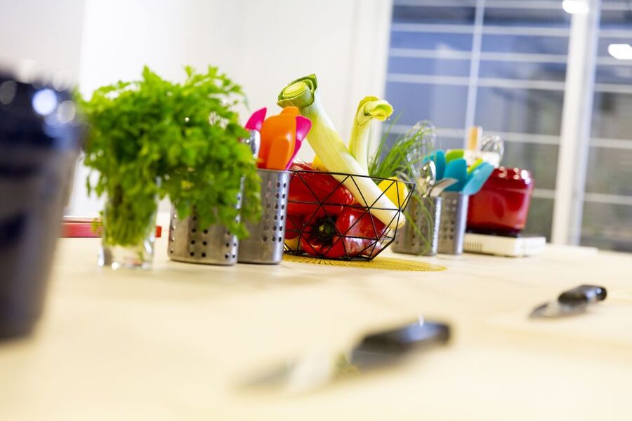 Madrid: 10 Tapas 2.5-Hour Cooking Class - Key things to know before you book