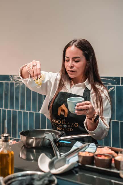 Madrid: Tapas Cooking Class with bottomless Wine Pairing - Finding The Cooking Clubhouse