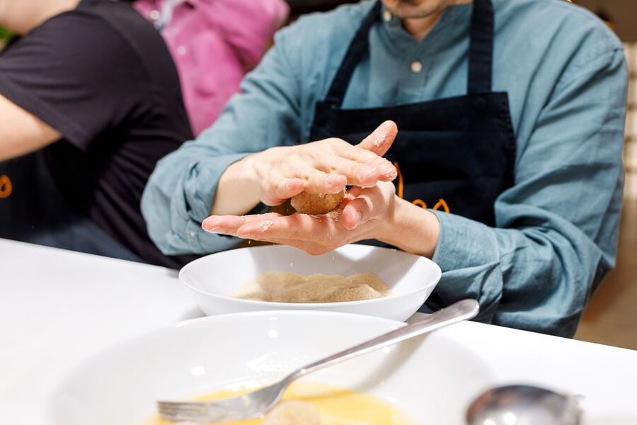 Madrid: Tapas & Paella Cooking Class with Expert Chef - Black rice paella with a Madrid lesson built in