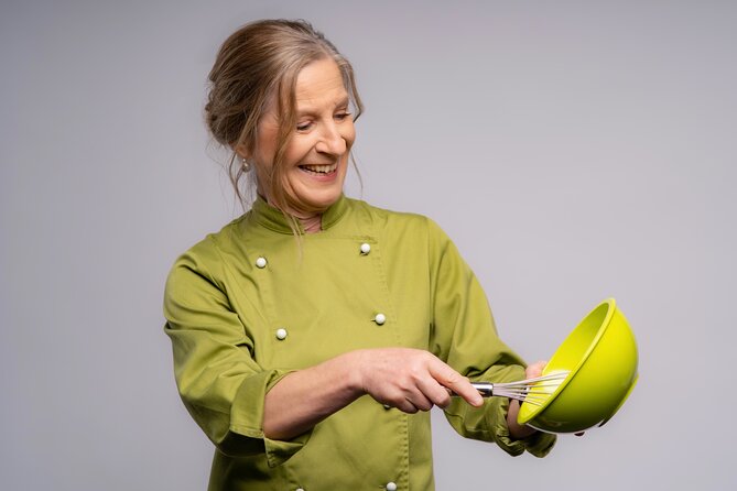 Maggie Beer's Farm Cooking School and Seasonal Lunch - Lunch at the long table