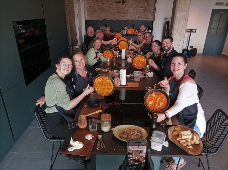Malaga: Authentic Paella Cooking Class with Sangría - Should you book the Malaga paella class?