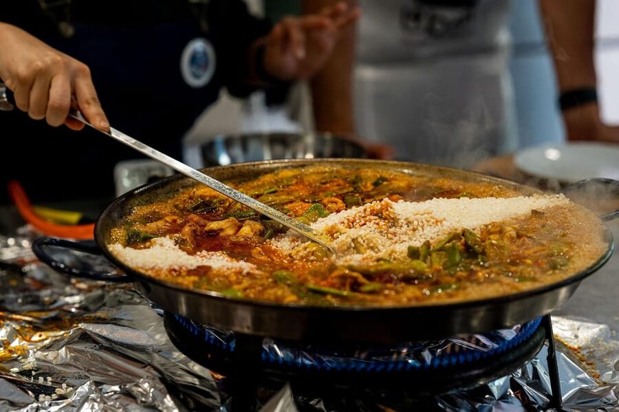 Málaga: Spanish Cooking Workshop with Paella and Sangria - The surprise dessert and recipes to take home