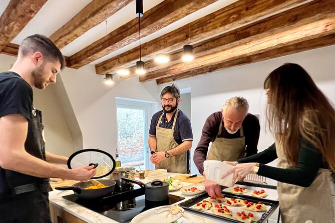 Market Tour and Cooking Class with a Local Venetian Chef - A Venetian meal with fish, meat, or vegetables