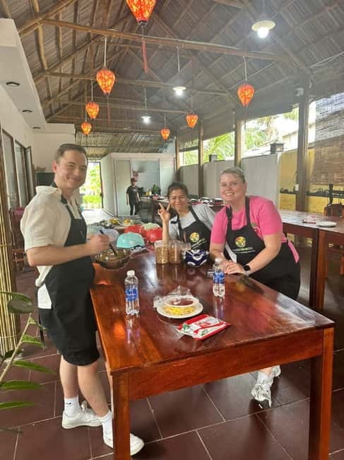Market Tour, Basket Boat Ride & Cooking Class by Hangcoconut - What the $11 price really gets you