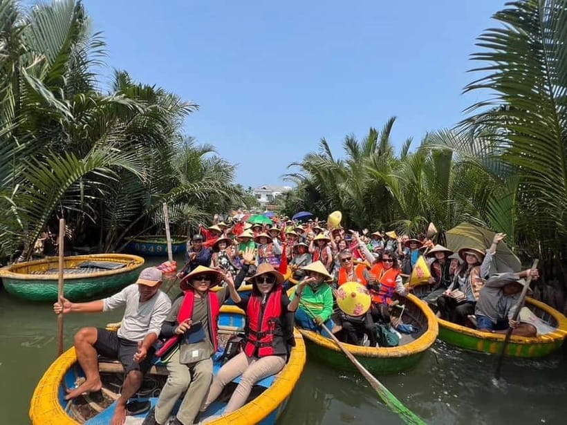 Market Tour, Basket Boat Ride & Cooking Class by Hangcoconut - Cooking four Vietnamese dishes with Thuy or Lee