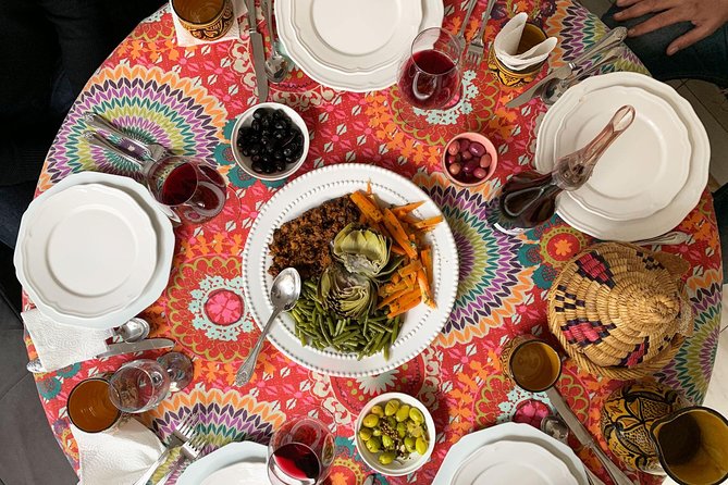 Market Tour & Moroccan Cooking Class in Casablanca with Transfers - The meat market is direct and unpolished