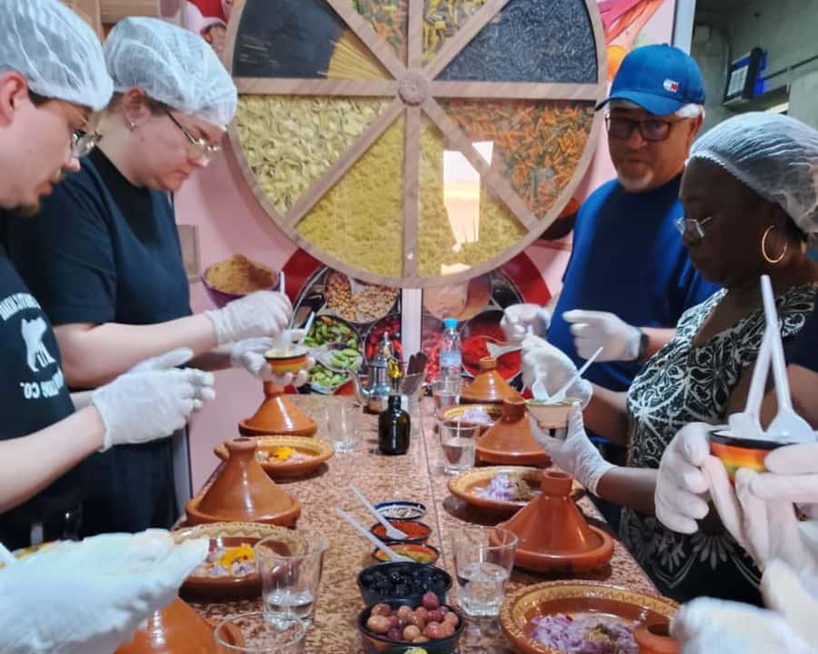 Marrakech: Moroccan Cooking Class with Pickup - Mint tea and choosing the menu