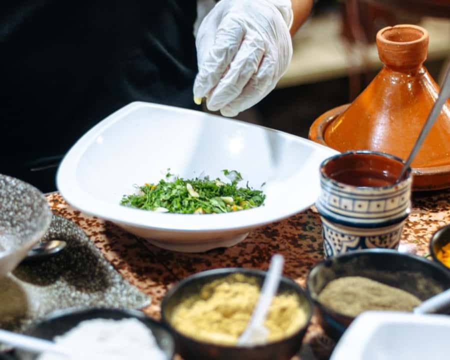 Marrakech: Moroccan Cooking Class with Pickup - Salad, cinnamon oranges, and the shared lunch