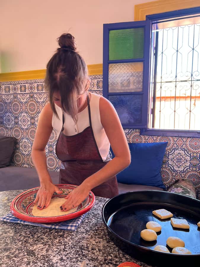 Marrakech: Traditional Moroccan Crepes & Bread Cooking Class - What the $37 price really includes