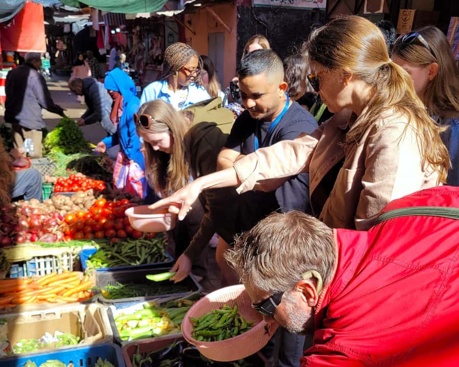 Marrakesh: Moroccan Dishes Cooking Class with a Local Chef - Fifteen minutes of market shopping