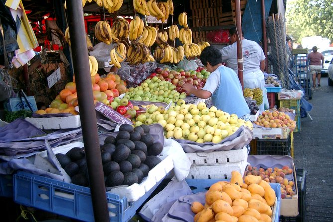 Mexican Cooking Class & Market Tour with a Professional Chef - Cooking with a professional chef