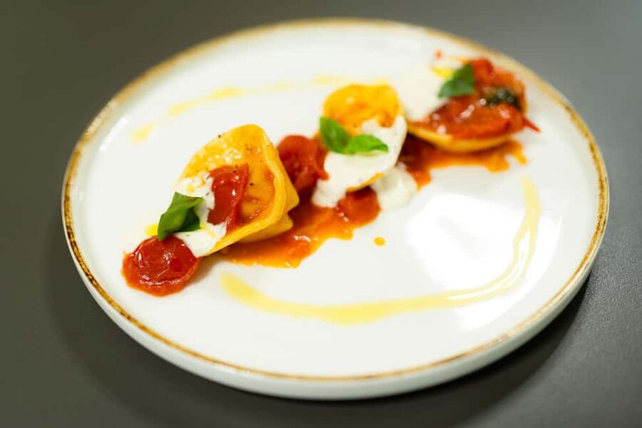Milan: Pasta, Gnocchi and Tiramisù Cooking Class with Wine - Key points to know before you book