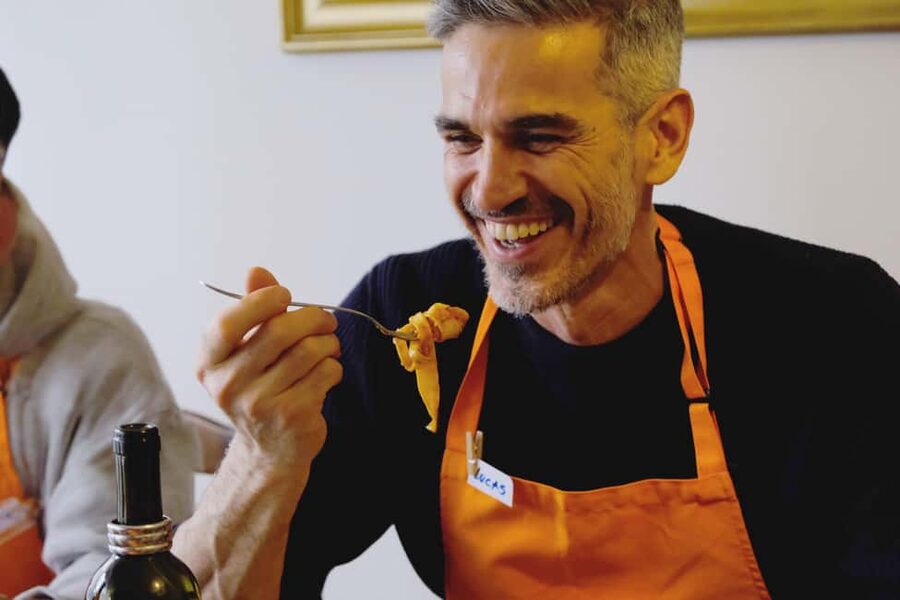 Milan: Pasta, Ravioli, and Gelato Class in a Glamorous Home - Sitting Down With Wine and Limoncello