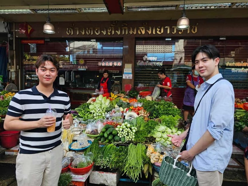 Mini Group: Authentic Thai Cooking & Wellness Experience - Making Coconut Milk and Curry Paste From Scratch