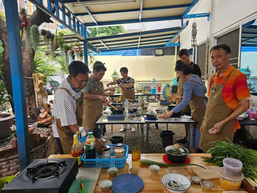 Mini Group: Uncle and Aunty Cooking House Afternoon Class - Dietary needs, comfort, and practical planning