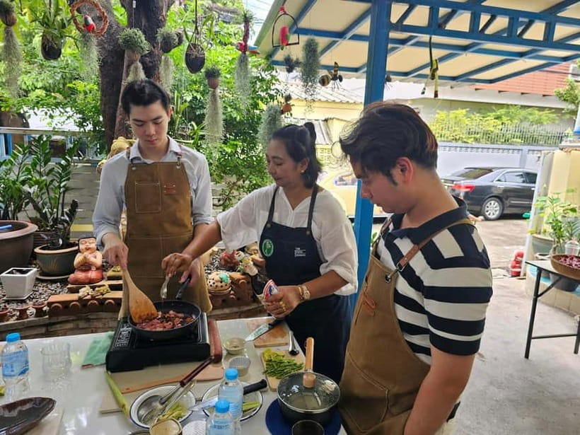 Mini Group: Uncle and Aunty Cooking House Afternoon Class - A Bangkok cooking class that starts before the kitchen