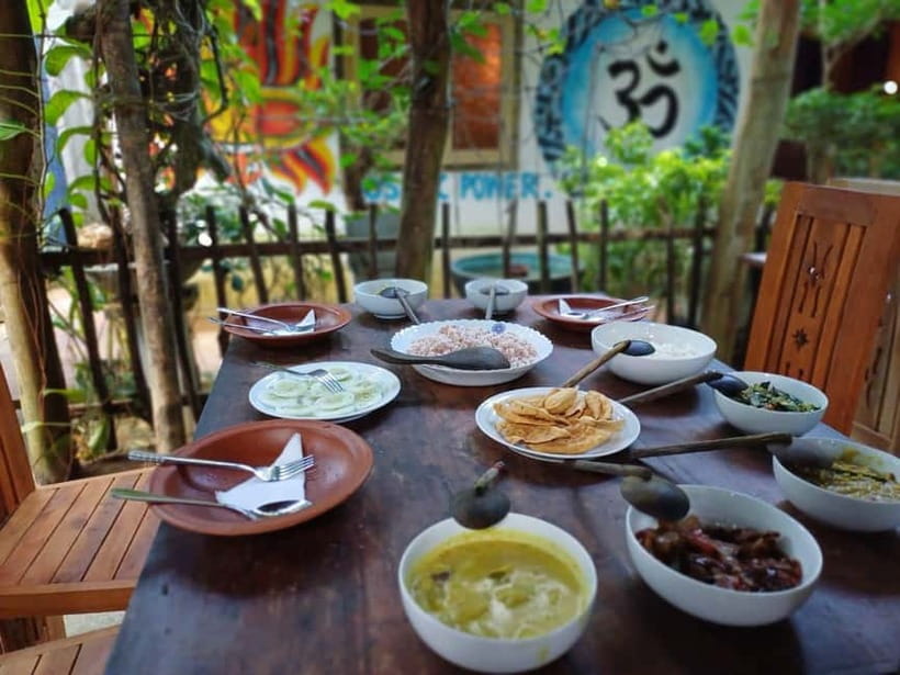 Mirissa: Cooking Class with Beer and Meal - Eating the meal you helped prepare
