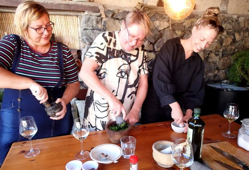 Mojo Workshop Cooking Class in Ancient Canarian Village - The two-hour cooking lesson with Ave