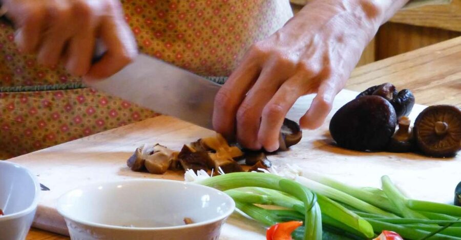 MoMo or Dal Bhat Cooking Class at Aama Kitchen in Pokhara - Should you book Aama Kitchen?