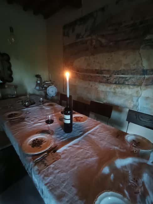 Montone: Pasta Making and Dinner at Cardaneto Castle - Dinner in the old tower