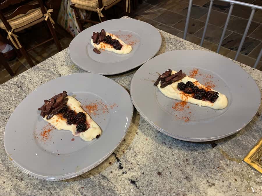 Montreal: Cooking Class & Lunch with Michelin-Trained Chef - How the 2.5-hour class unfolds