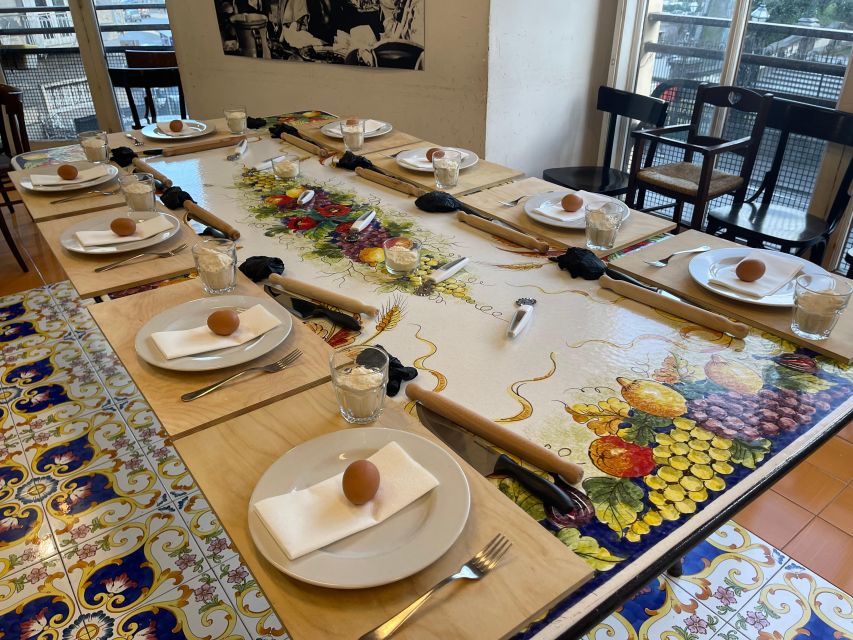 Naples: Pasta Cooking Class with Tiramisù and a Drink - What could be better