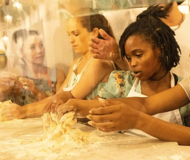 Naples: Pasta Making Class with Starter and Drink - Meeting the chef near Naples Cathedral
