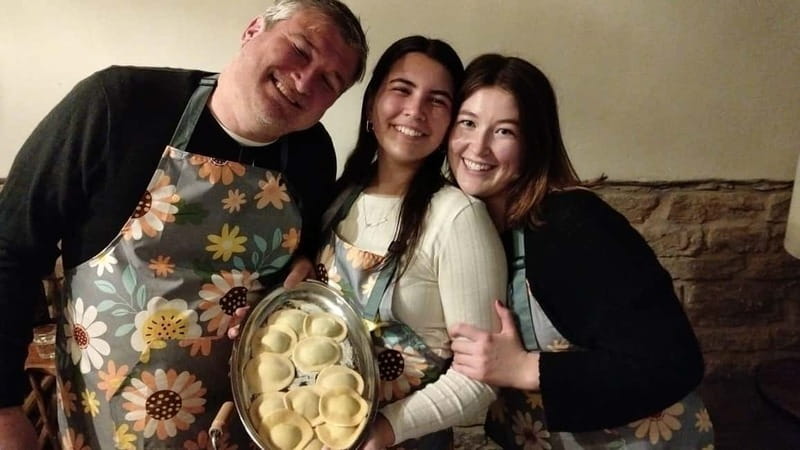 Naples: Traditional Italian Food Cooking Class at Restaurant - Key points to know before booking