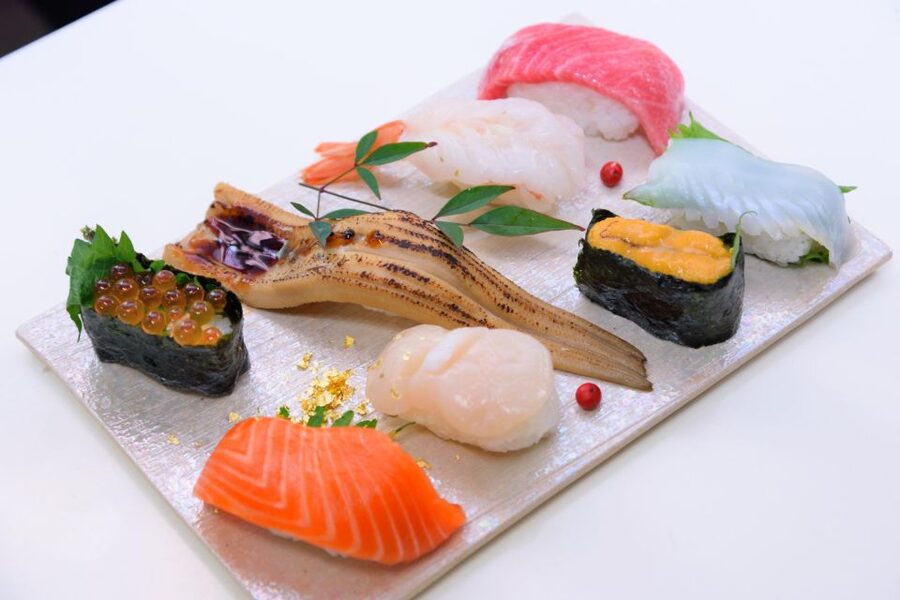 Nara: Cooking class, learning how to make authentic sushi - Making eight sushi pieces with premium toppings