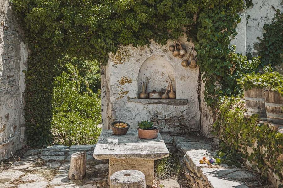 Naxos: Family Farm-table Cooking, Kouros Tour & Live Music - A family farm beside ancient springs