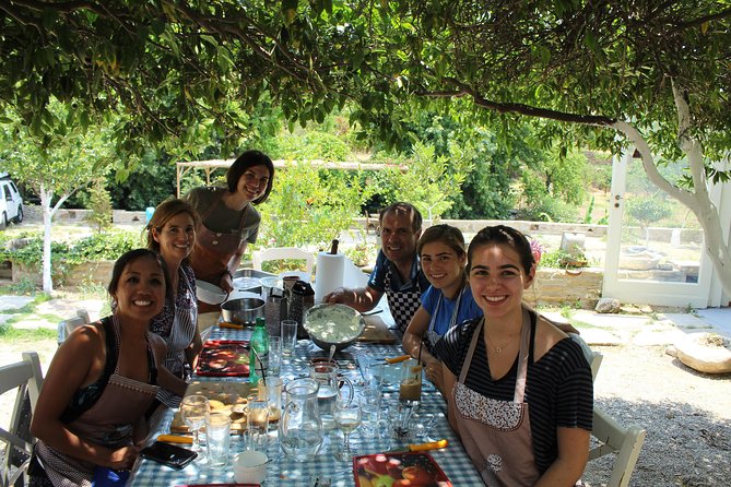 Naxos:Half-day cooking class at Basiliko - A walk while dinner cooks