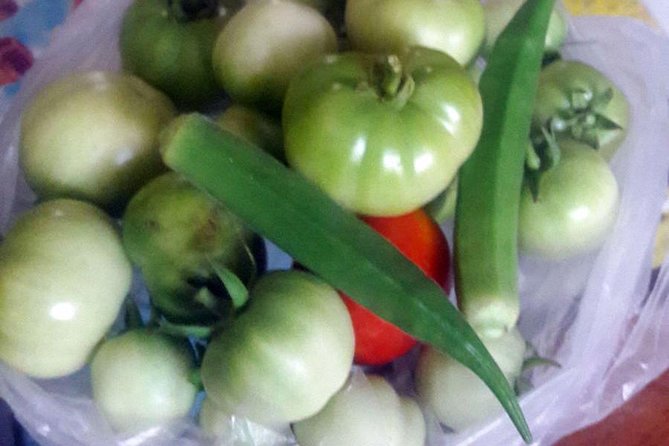 Neighborhood Market Tour & South Indian Cooking Class in Chennai - Starting with coffee and a local market