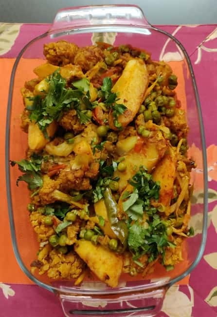 New Delhi: Traditional Indian Cooking Class & Market Visit - Dietary Requests and Breakfast Alternatives