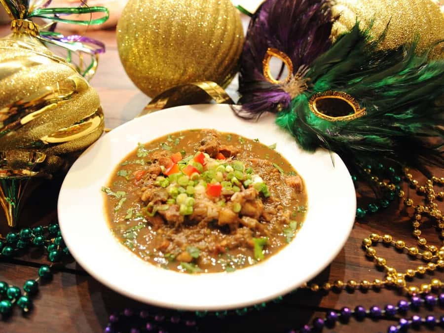 New Orleans: Hands-on Cajun Roux Cooking Class - Starting with the Cajun Holy Trinity