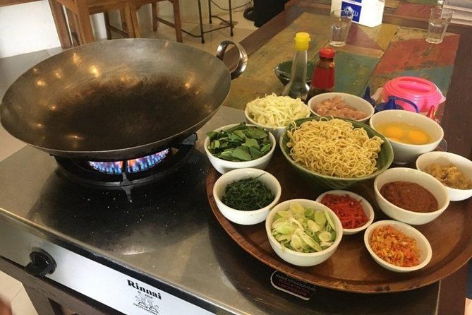 Nia Bali Seminyak Cooking Class - The 12-dish menu, from satay to nasi goreng