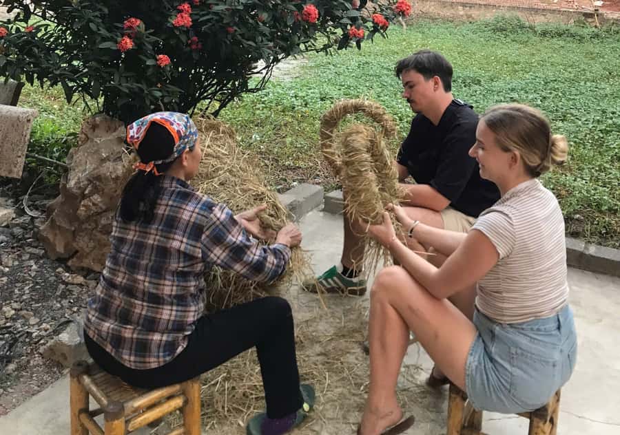 Ninh Binh: Half-Day Cooking Class at a Local Home - Catching crabs and shrimp by small boat
