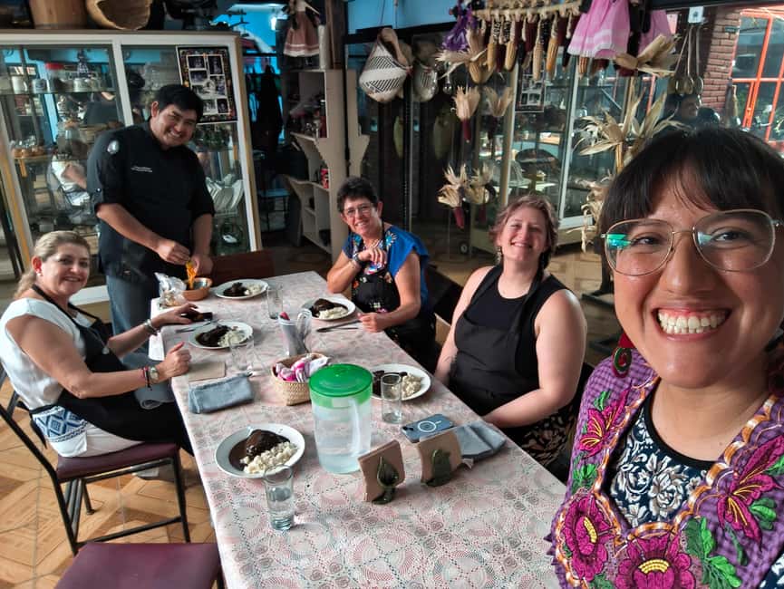 Oaxaca: Traditional Oaxacan Cooking Class - Starting downtown and shopping at a local market